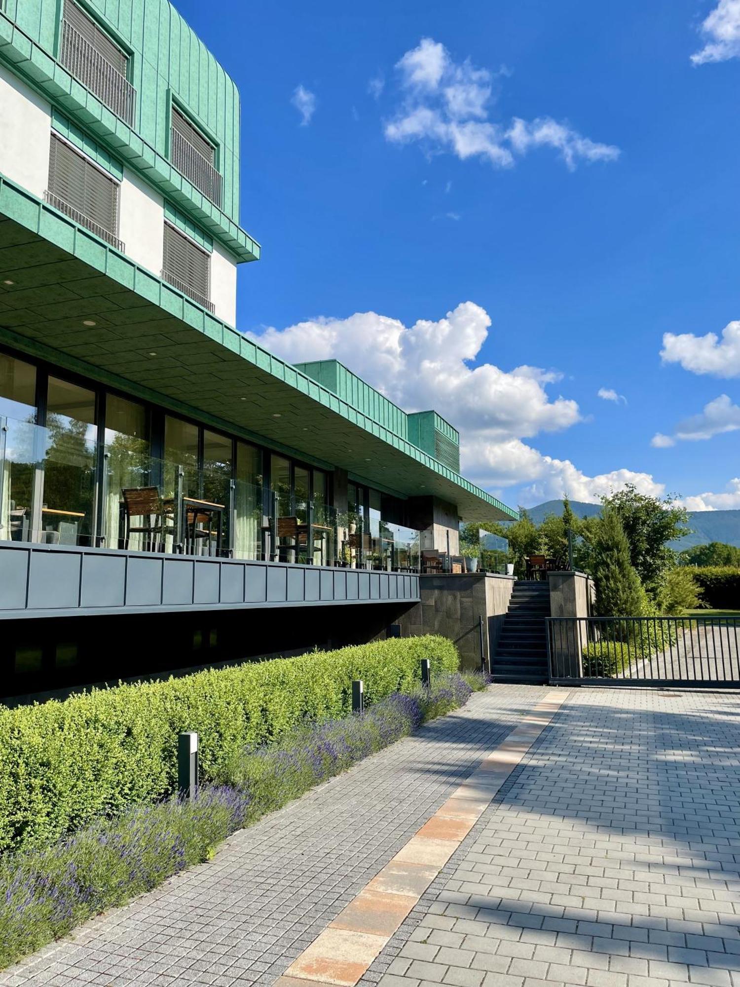 Hotel Bartos Frenštát pod Radhoštěm Exterior foto